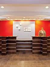 Hotel Holiday Inn Express Indianapolis Southeast photo 4