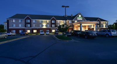 Holiday Inn Express Inver Grove Heights
