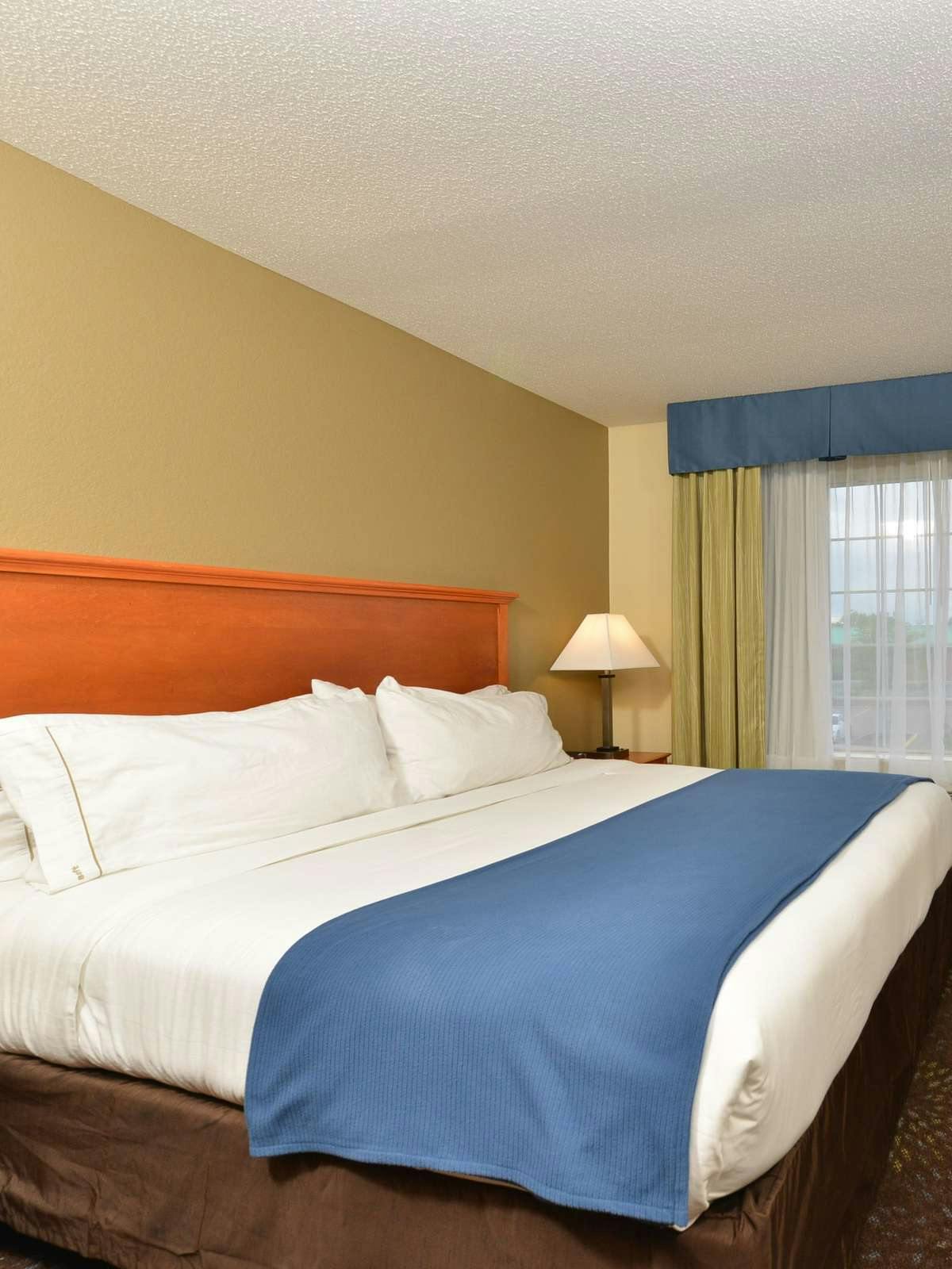 Hotel Holiday Inn Express Inver Grove Heights photo 1
