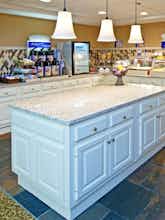 Hotel Holiday Inn Express Indianapolis Airport photo 4