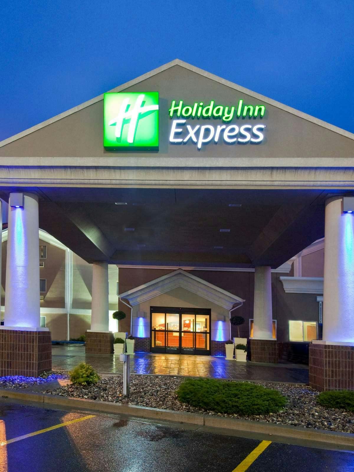 Hotel Holiday Inn Express Jamestown photo 3