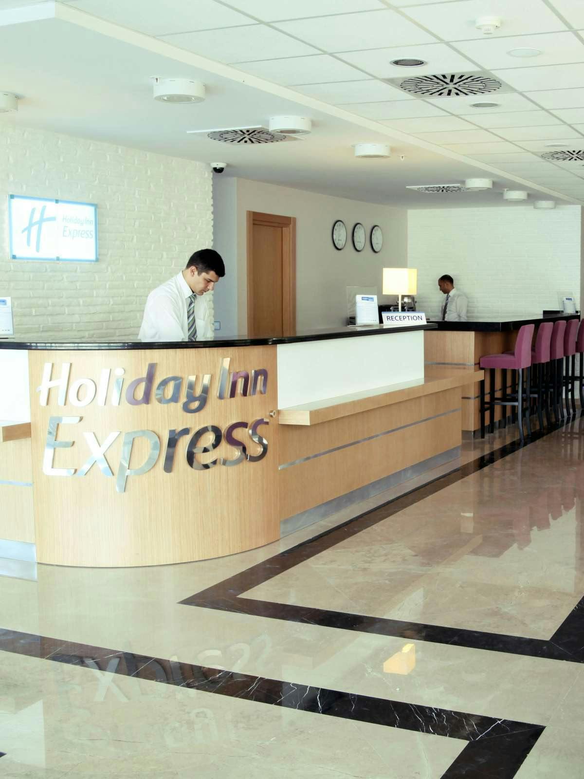 Hotel Holiday Inn Express Istanbul - Altunizade photo 4