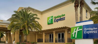 Holiday Inn Express Jacksonville Beach