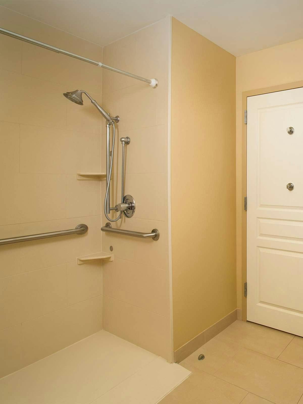 Hotel Holiday Inn Express Jacksonville Beach photo 3