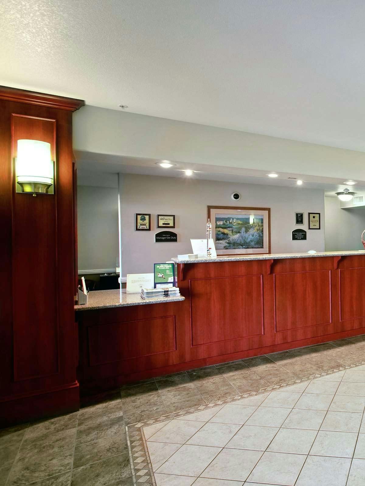 Hotel Holiday Inn Express Lancaster photo 4