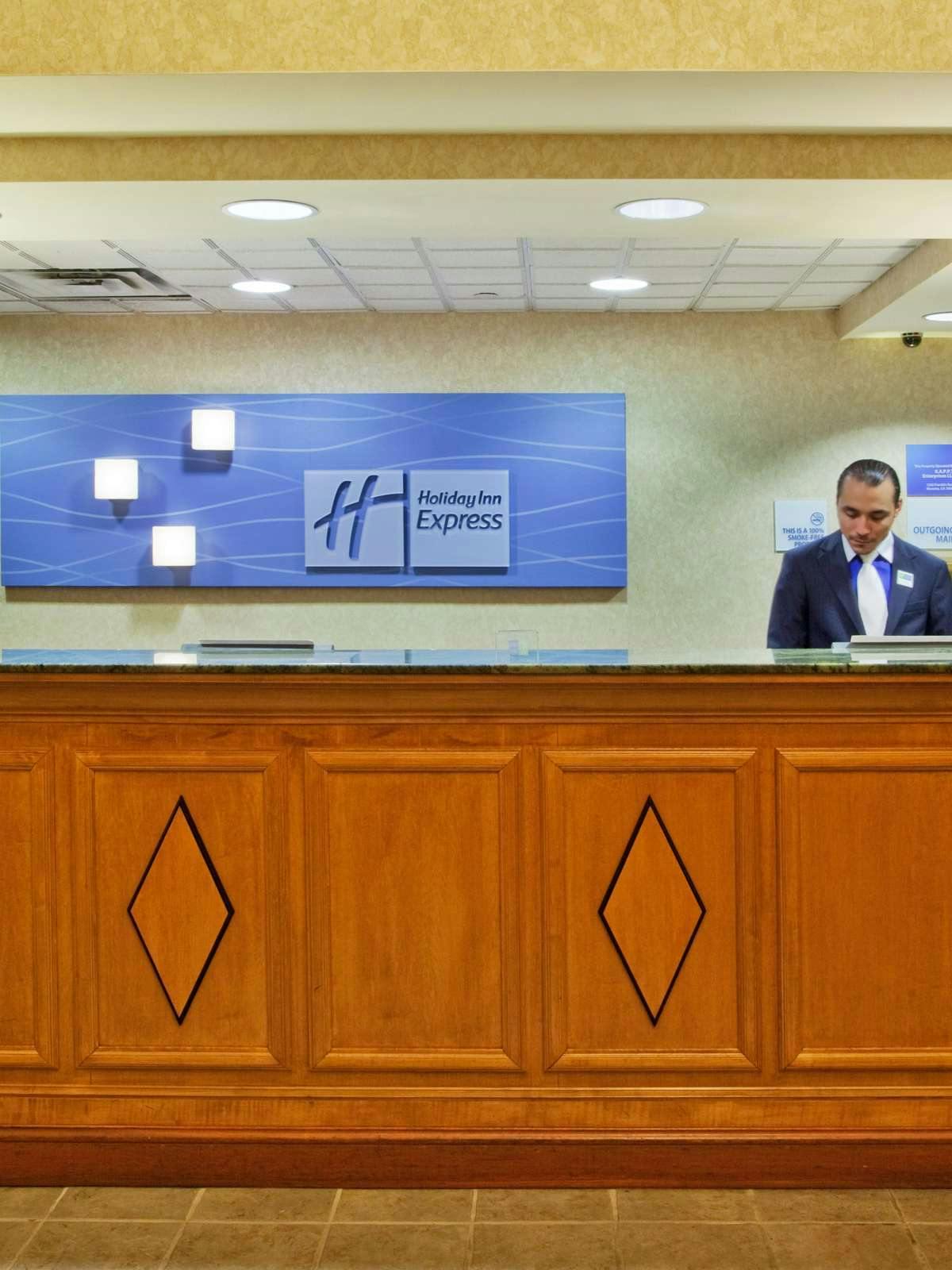 Hotel Holiday Inn Express Marietta photo 4