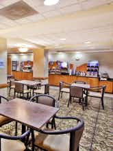 Hotel Holiday Inn Express Marietta photo 5