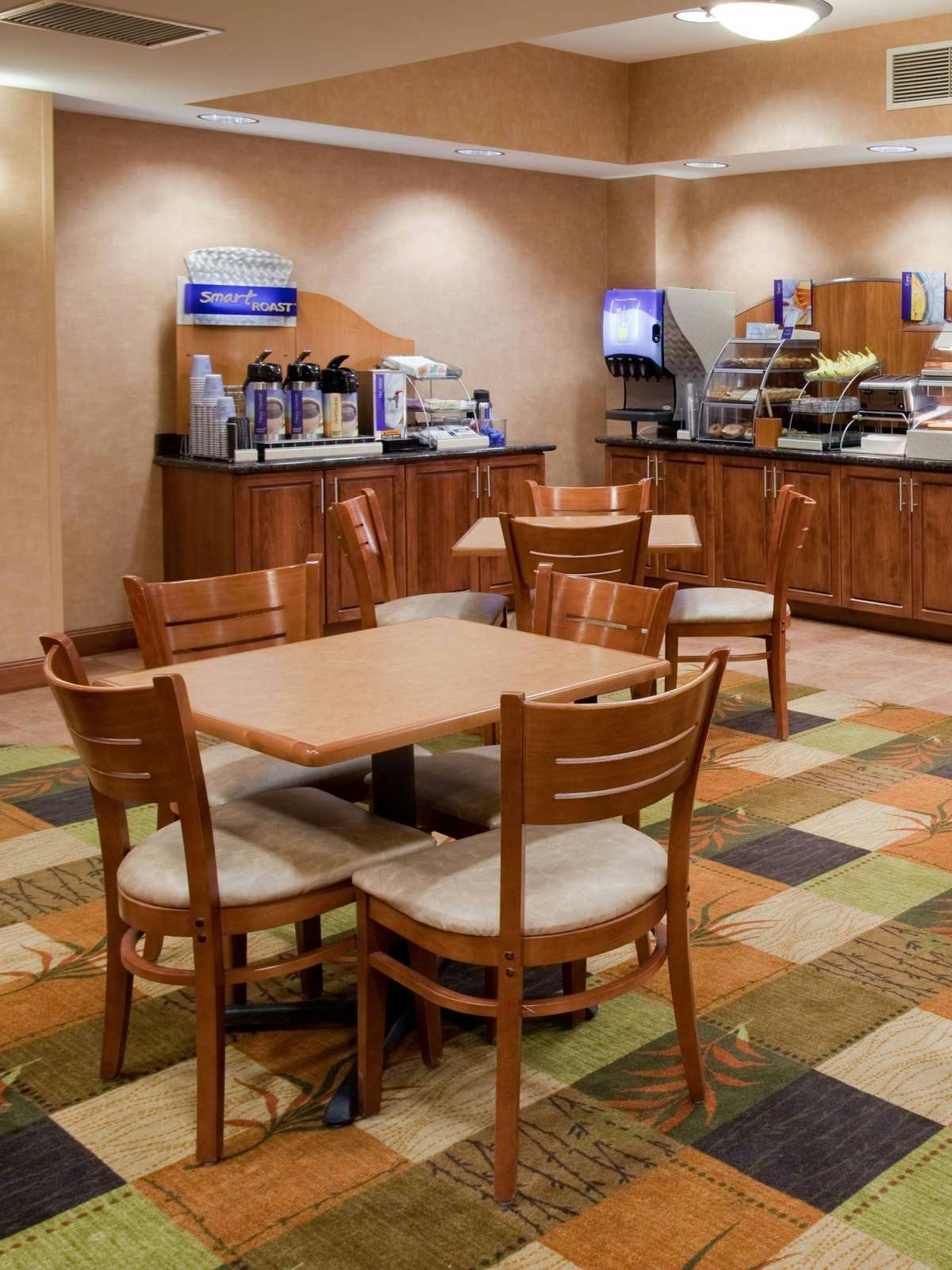 Hotel Holiday Inn Express Rawlins photo 5