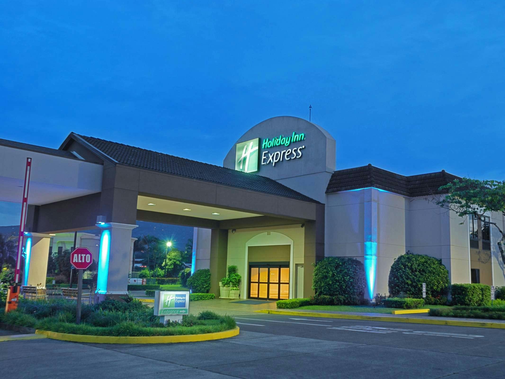 Holiday Inn Express San Jose Costa Rica Airport