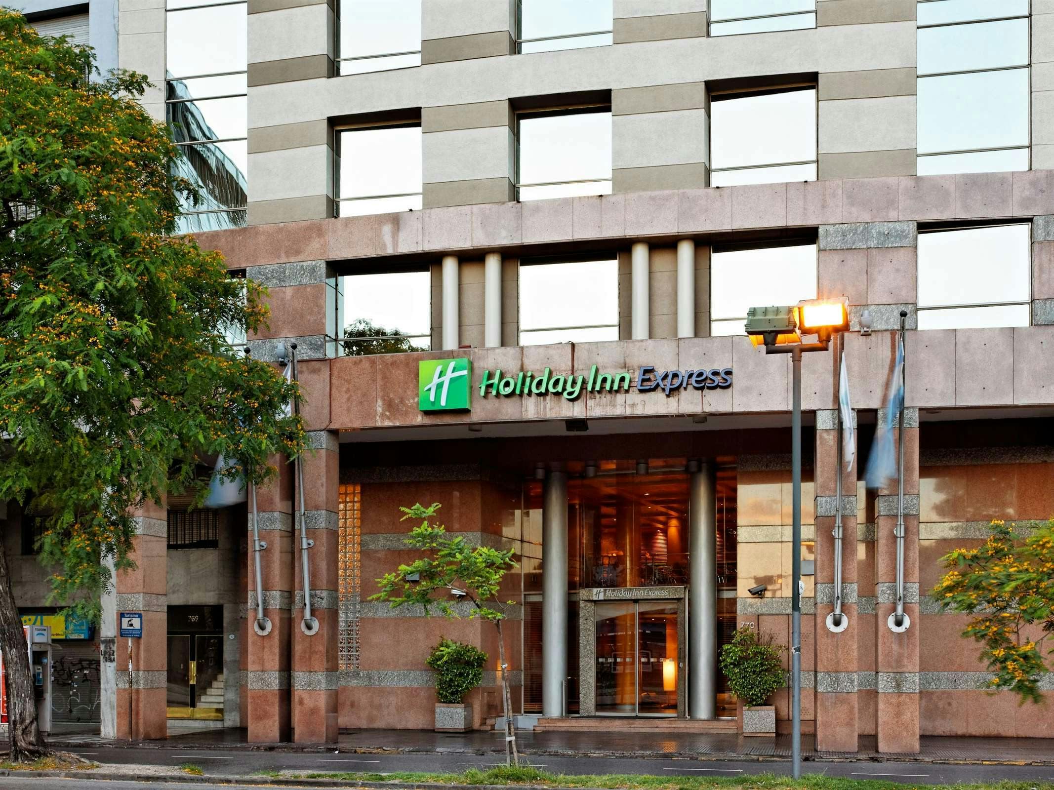 Holiday Inn Express Puerto Madero