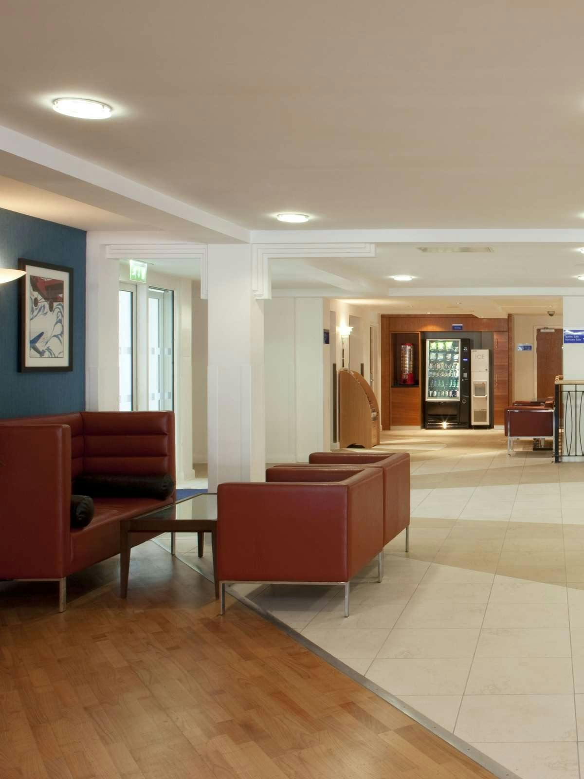 Hotel Holiday Inn Express Ramsgate Minster photo 2