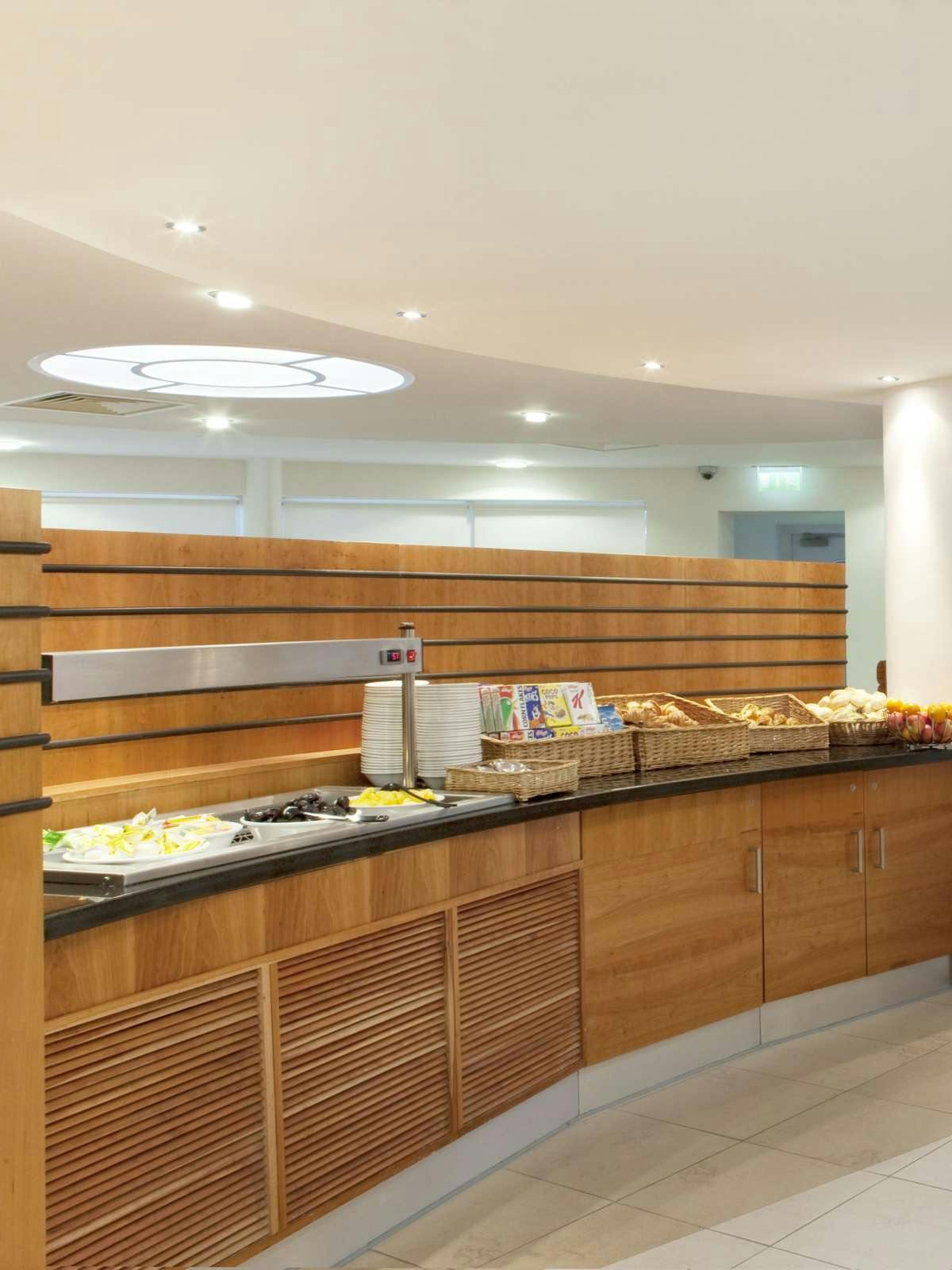 Hotel Holiday Inn Express Ramsgate Minster photo 5