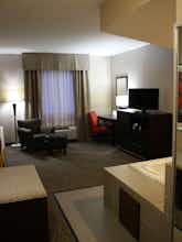 Hotel Holiday Inn Express Toledo North photo 2