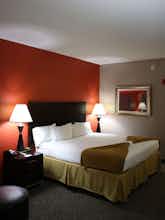 Hotel Holiday Inn Express Toledo North photo 1