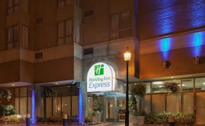 Holiday Inn Express Toronto Downtown