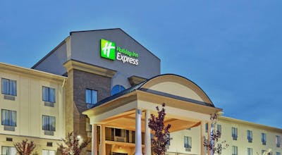 Holiday Inn Express Troutville