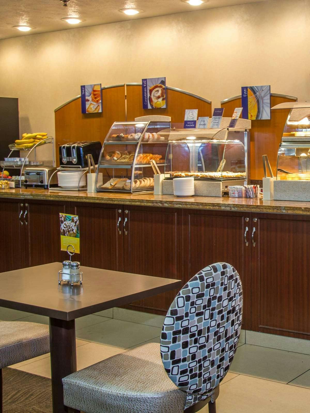 Hotel Holiday Inn Express Wenatchee photo 5