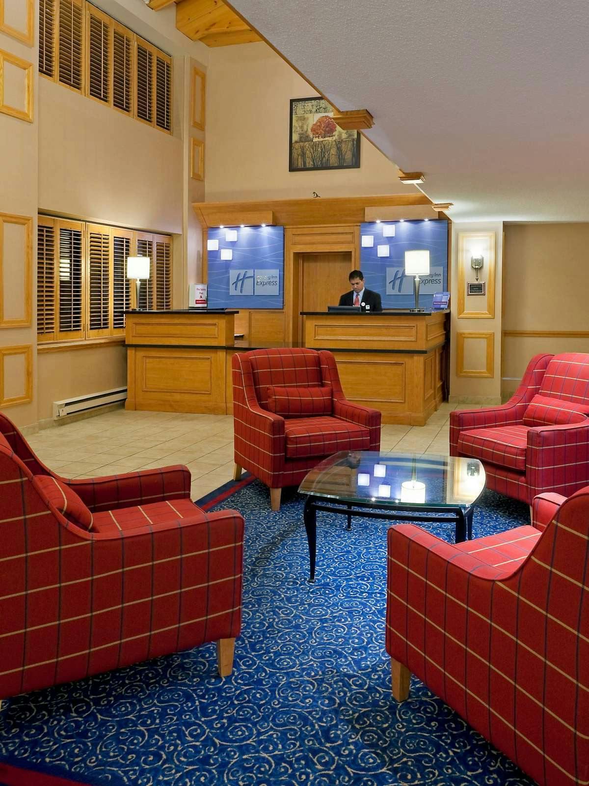 Hotel Holiday Inn Express Toronto East Scarborough photo 4