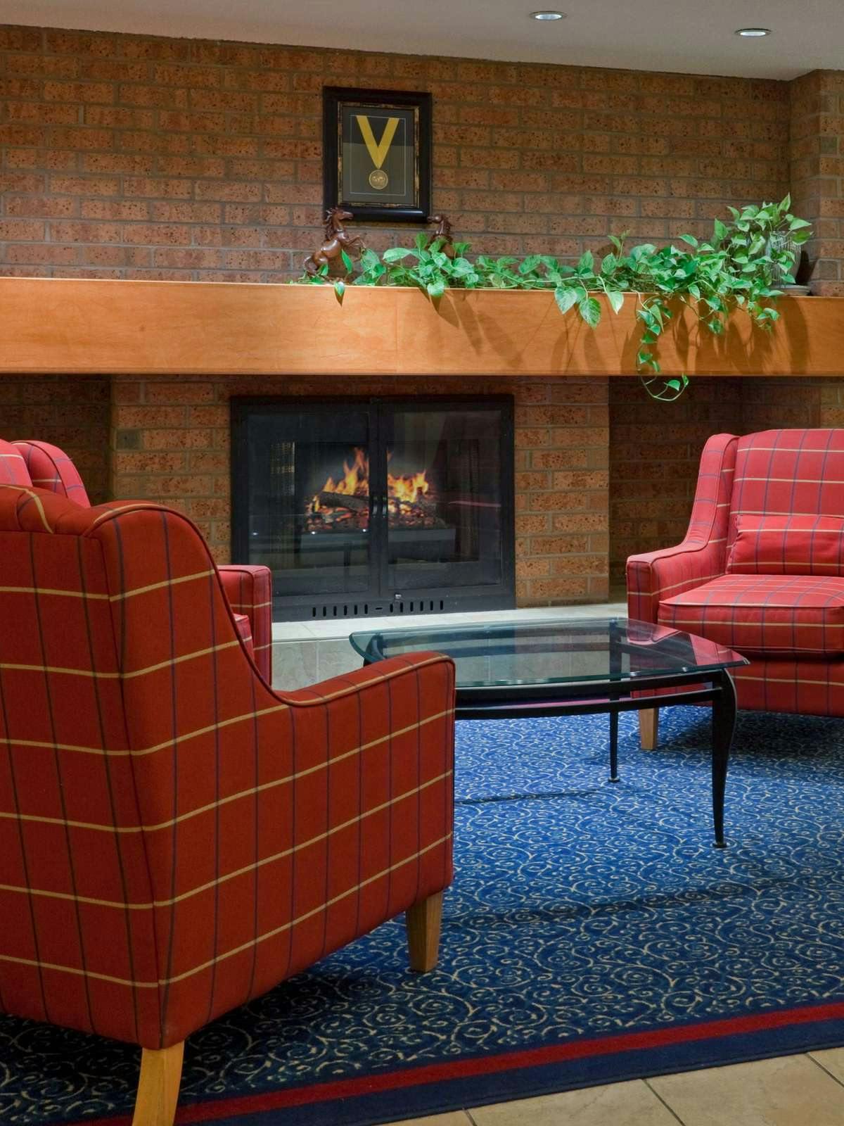 Hotel Holiday Inn Express Toronto East Scarborough photo 3