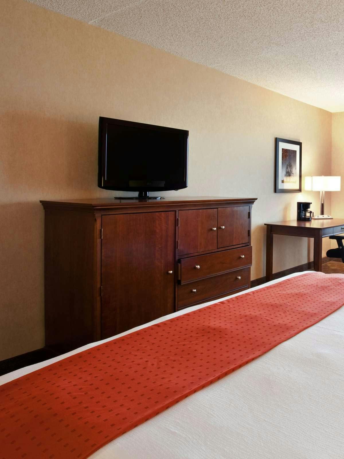 Hotel Holiday Inn Grand Rapids Downtown photo 2