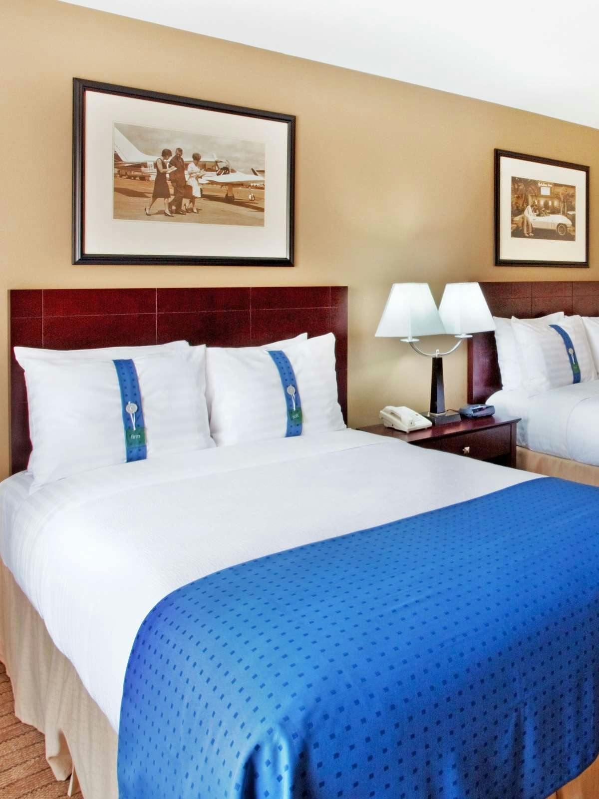 Hotel Holiday Inn Gwinnett Center photo 2