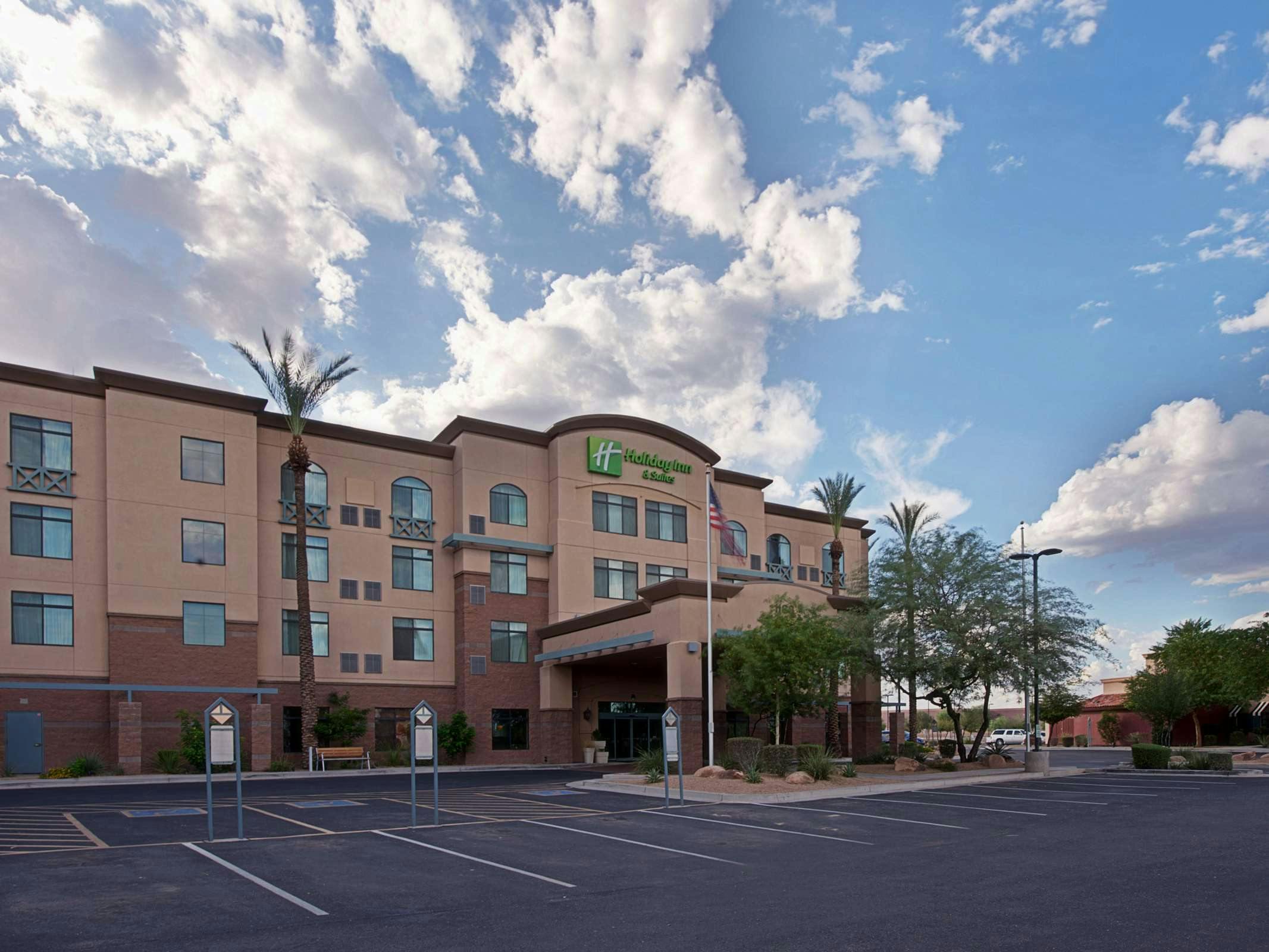 Holiday Inn Hotel & Suites Goodyear