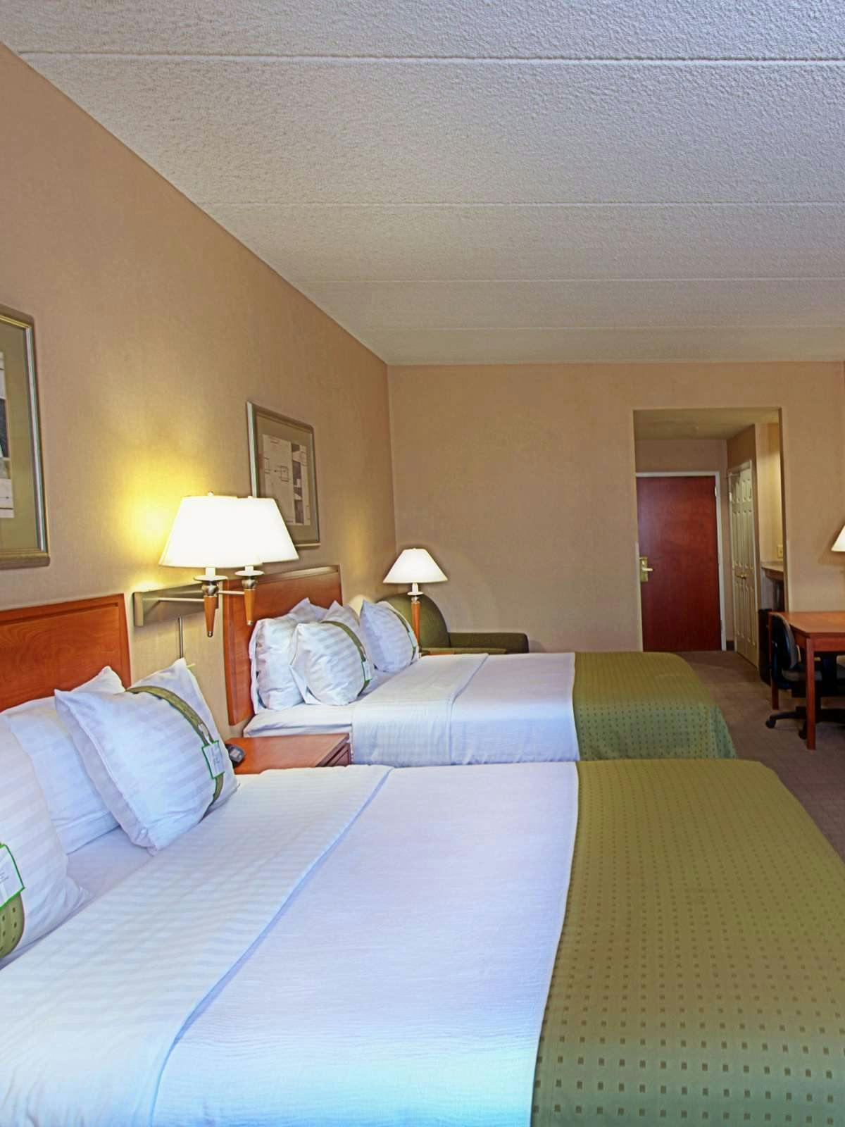 Hotel Holiday Inn Hotel & Suites Goodyear photo 1