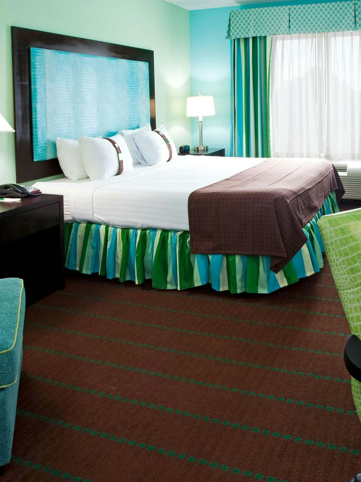 Hotel Holiday Inn & Suites Ocala Conference Center, an IHG Hotel photo 1