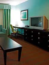 Hotel Holiday Inn & Suites Ocala Conference Center, an IHG Hotel photo 2