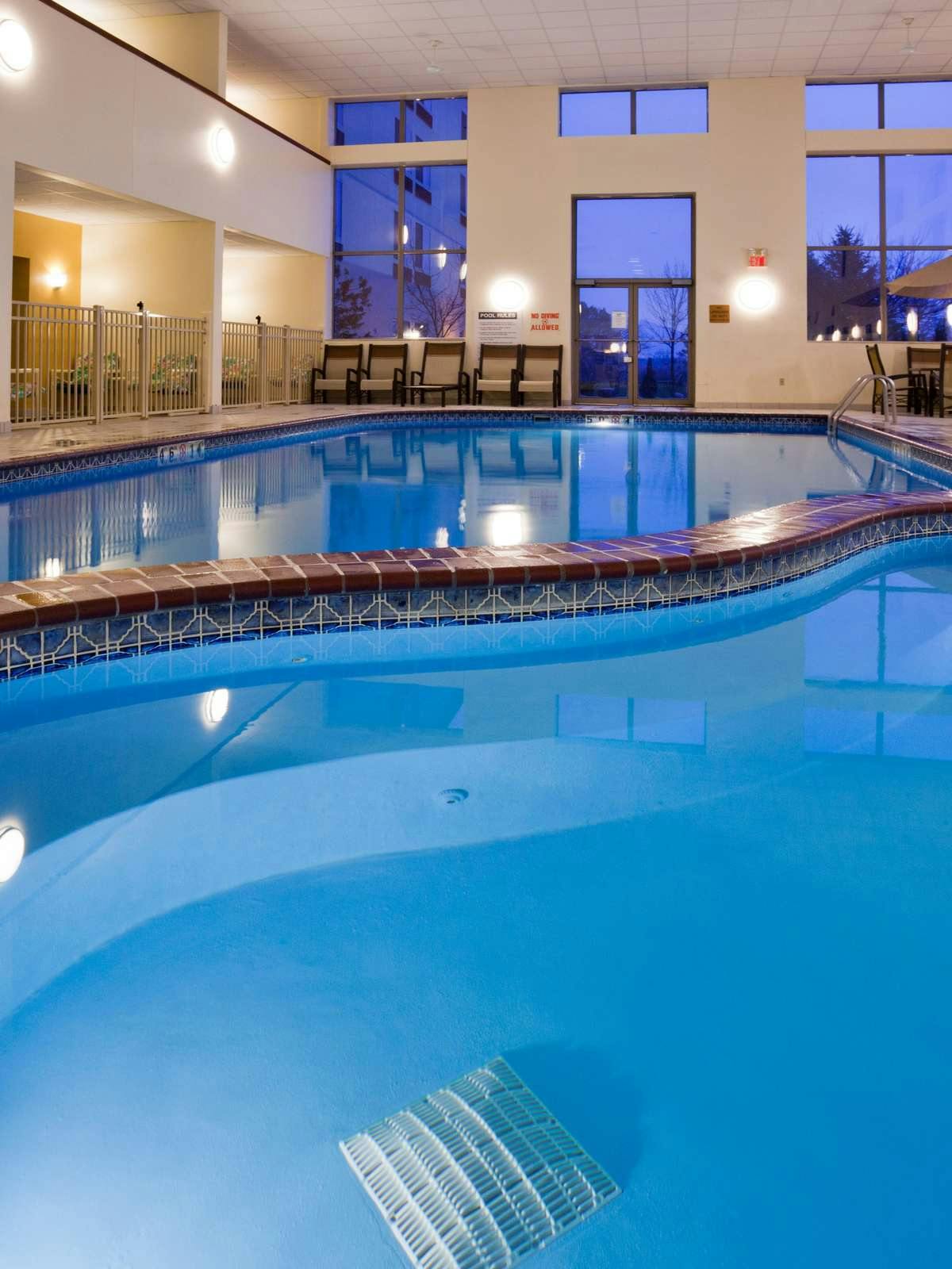 Hotel Holiday Inn Hotel & Suites Rothschild photo 5