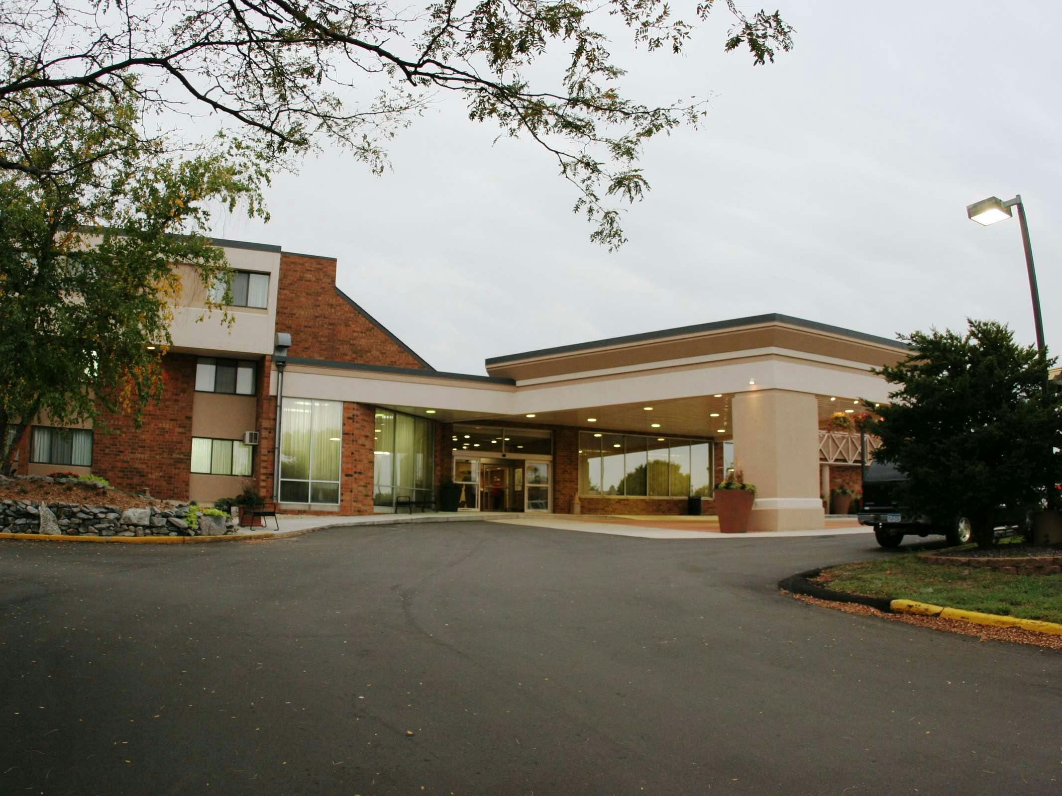 Holiday Inn Hotel & Suites St. Cloud
