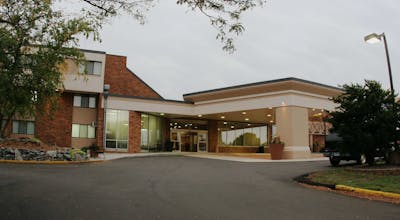 Holiday Inn Hotel & Suites St. Cloud