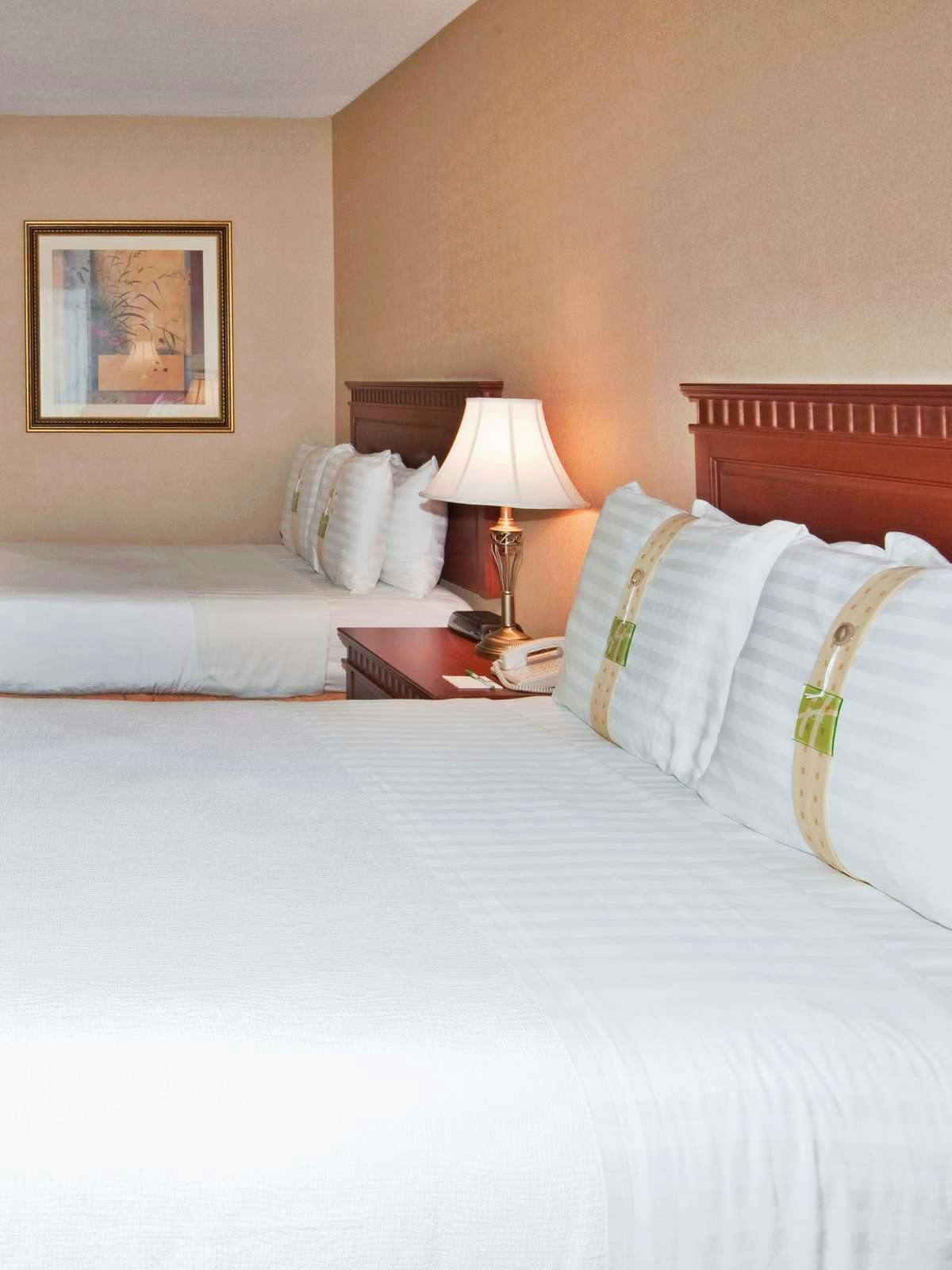 Hotel Holiday Inn Peterborough Waterfront photo 1