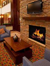 Hotel Holiday Inn Hotel & Suites Stockbridge photo 3