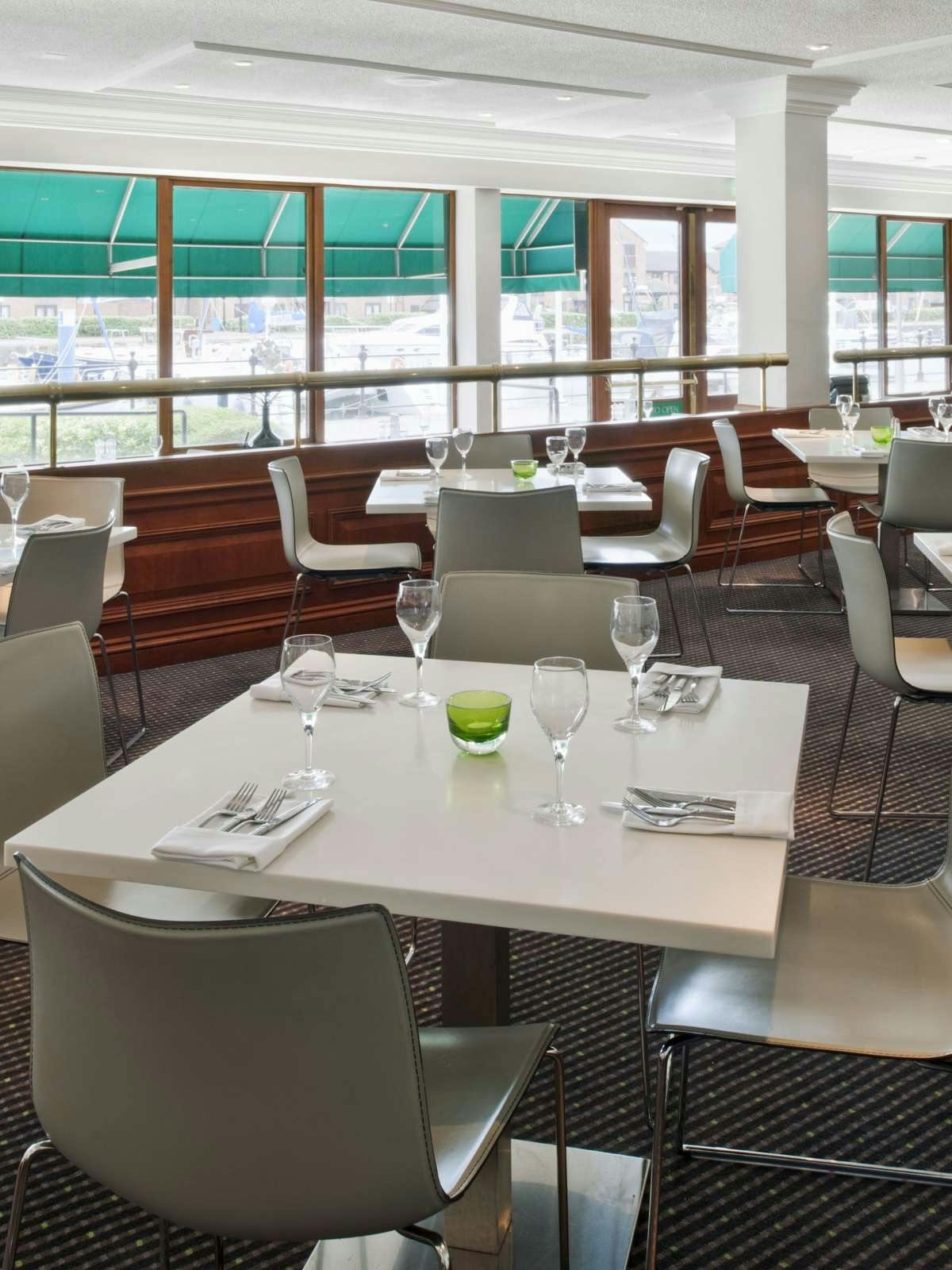 Hotel Holiday Inn Hull Marina photo 4