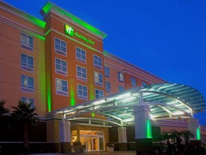 Hotels in Jacksonville, Florida  Holiday Inn Express & Suites Jacksonville  - Town Center