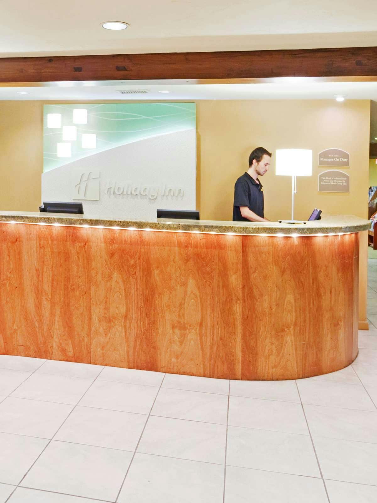 Hotel Holiday Inn Hyannis photo 5