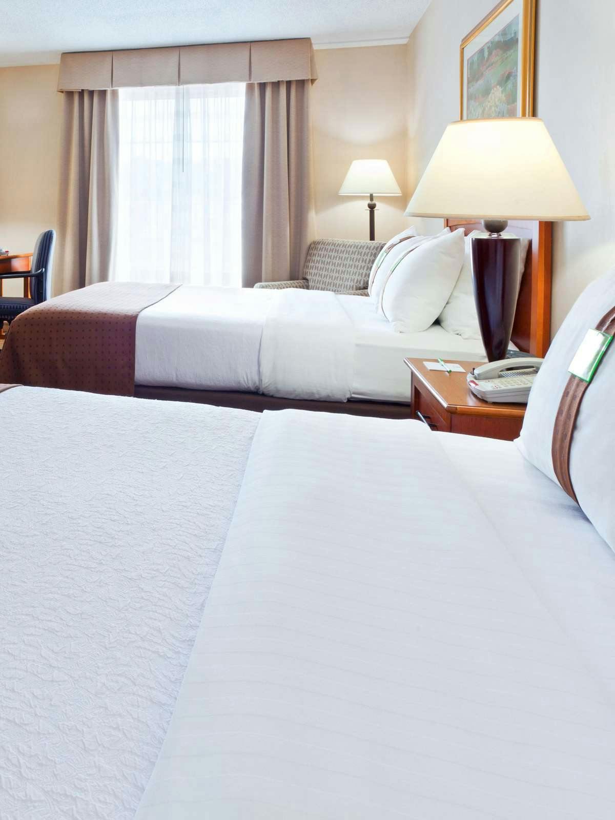 Hotel Holiday Inn Johnstown Gloversville photo 1