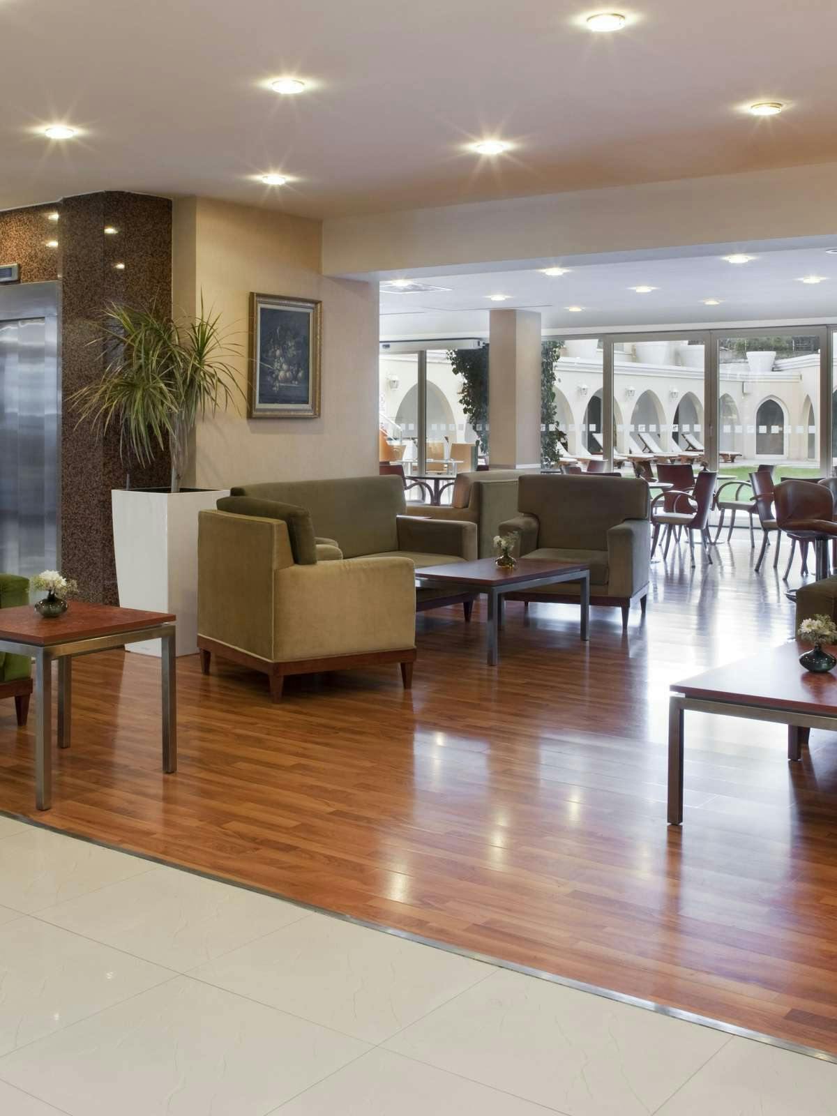 Hotel Holiday Inn Istanbul City photo 2