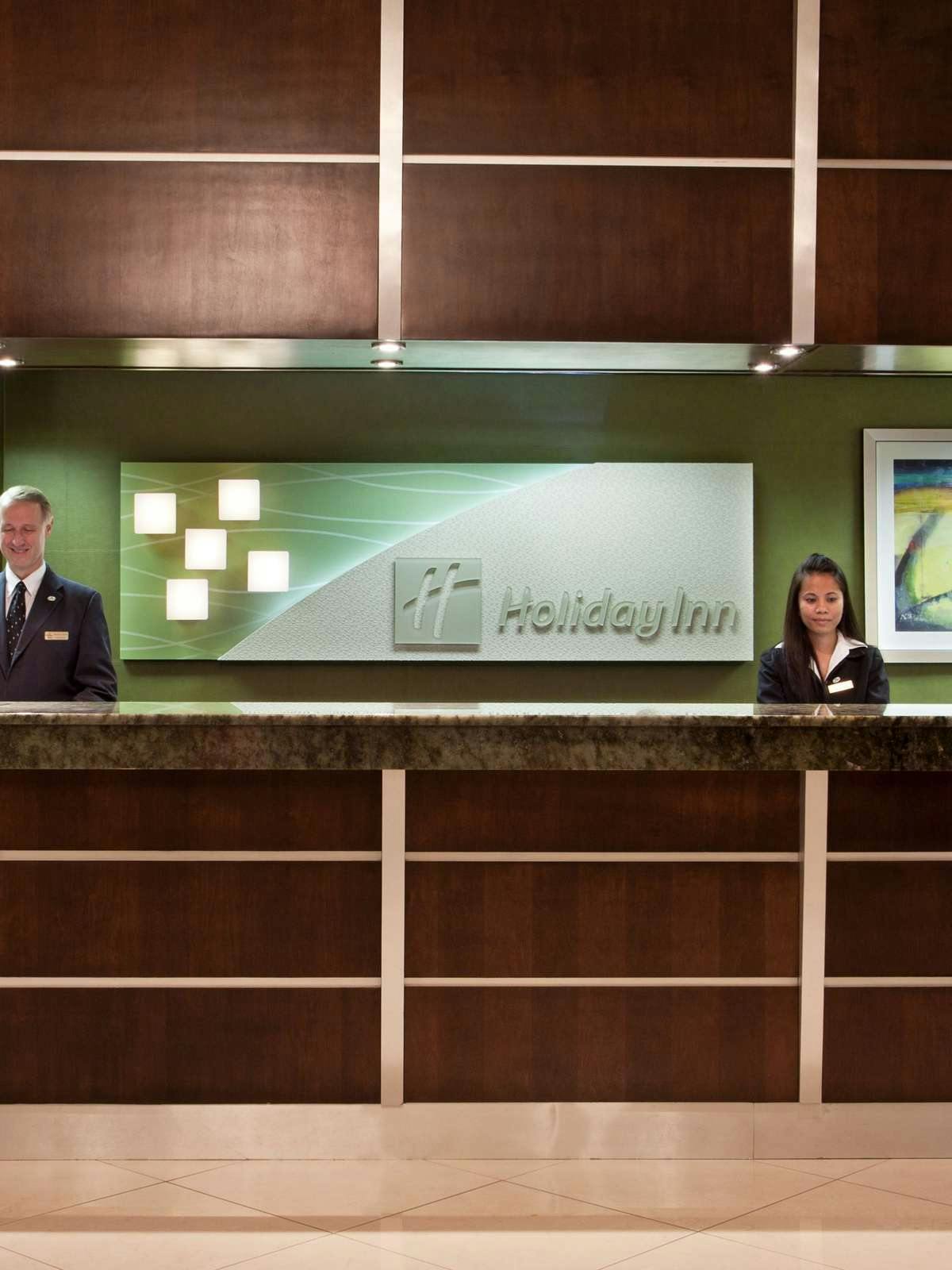 Hotel Holiday Inn Independence photo 3