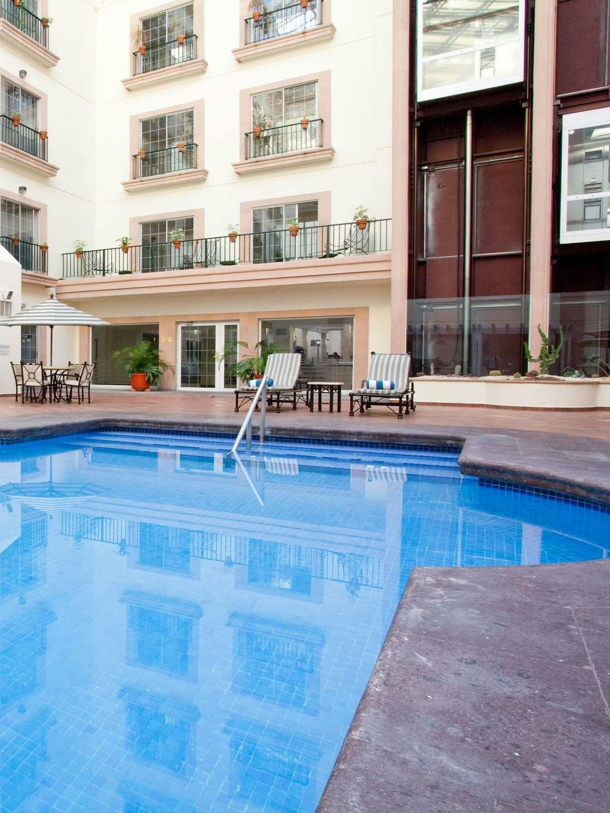 Hotel Holiday Inn Leon photo 5