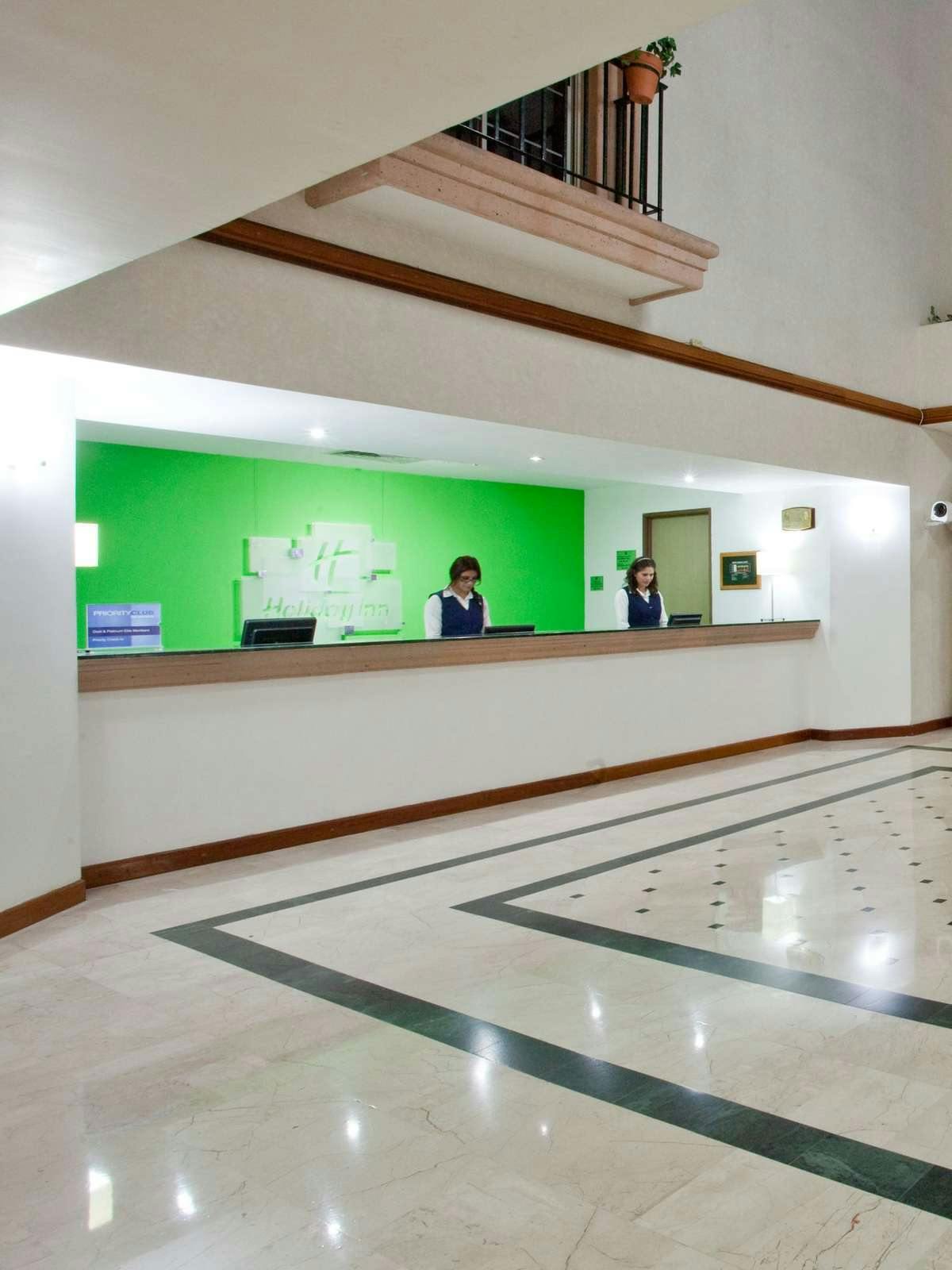 Hotel Holiday Inn Leon photo 3