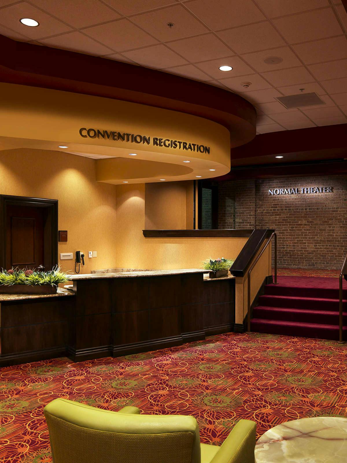 Hotel Bloomington-Normal Marriott Hotel and Conference Center photo 4
