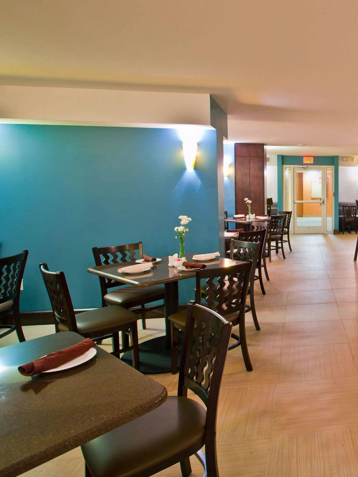 Hotel Holiday Inn Resort Daytona Beach photo 5