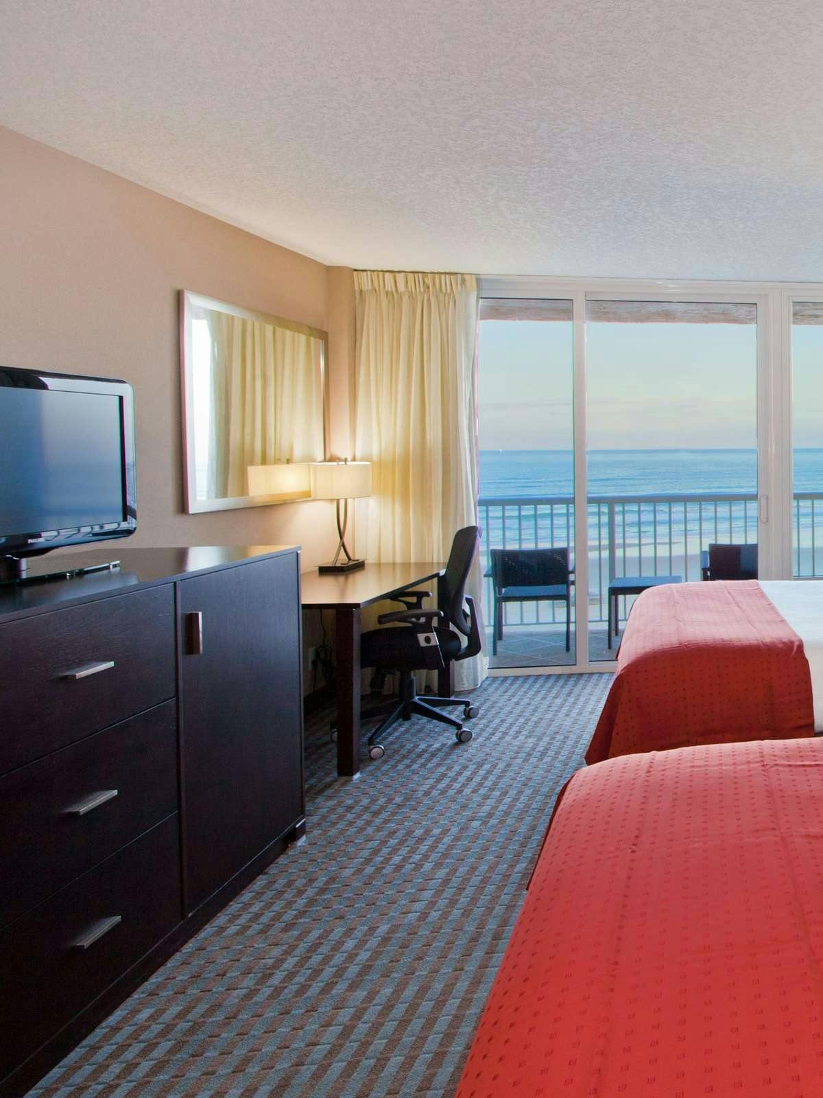 Hotel Holiday Inn Resort Daytona Beach photo 2