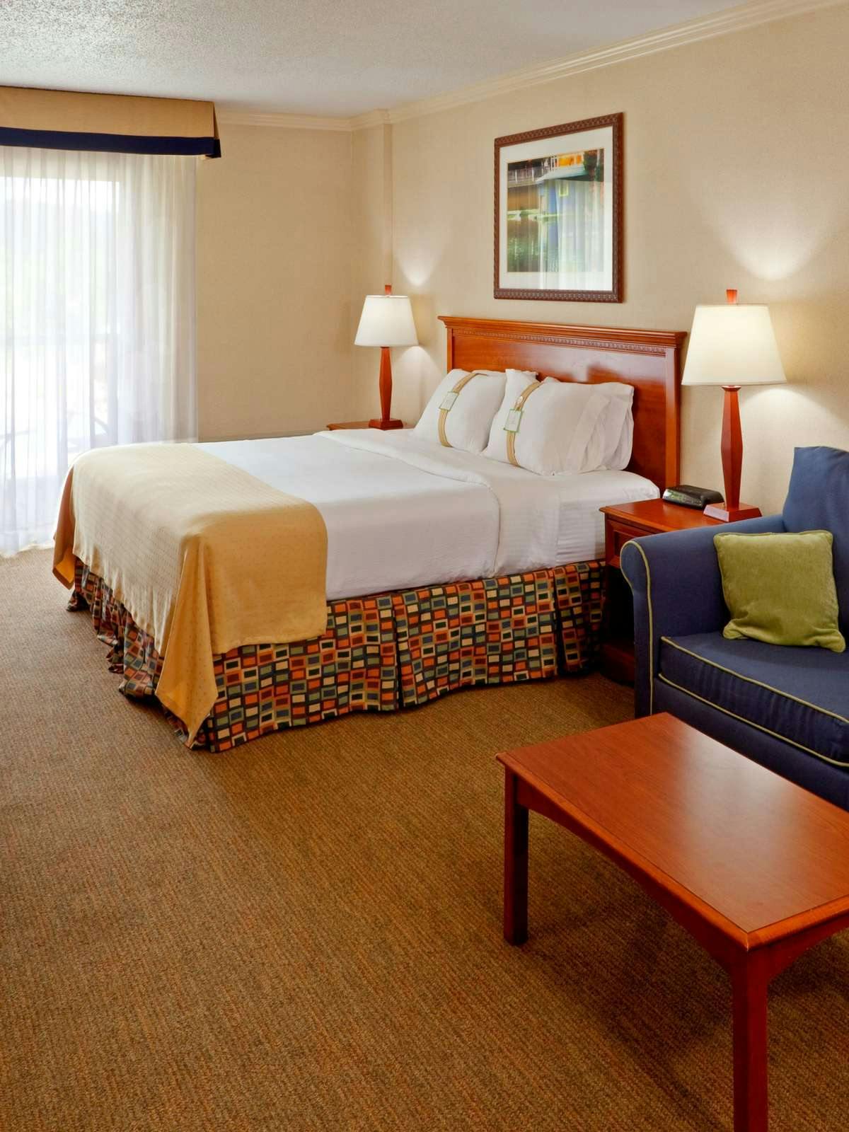 Hotel Holiday Inn Resort Lake George photo 1