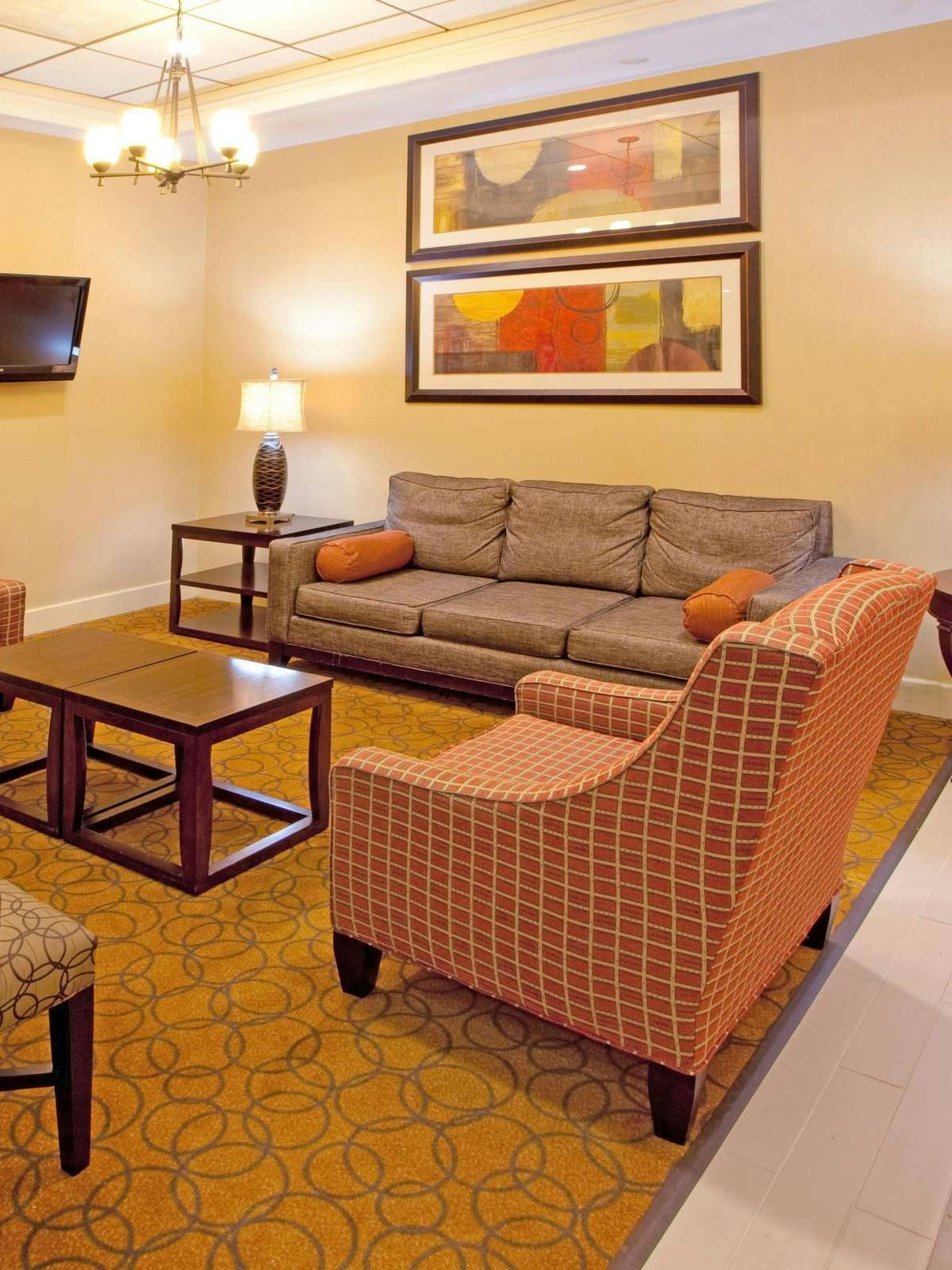 Hotel Holiday Inn Timonium photo 3