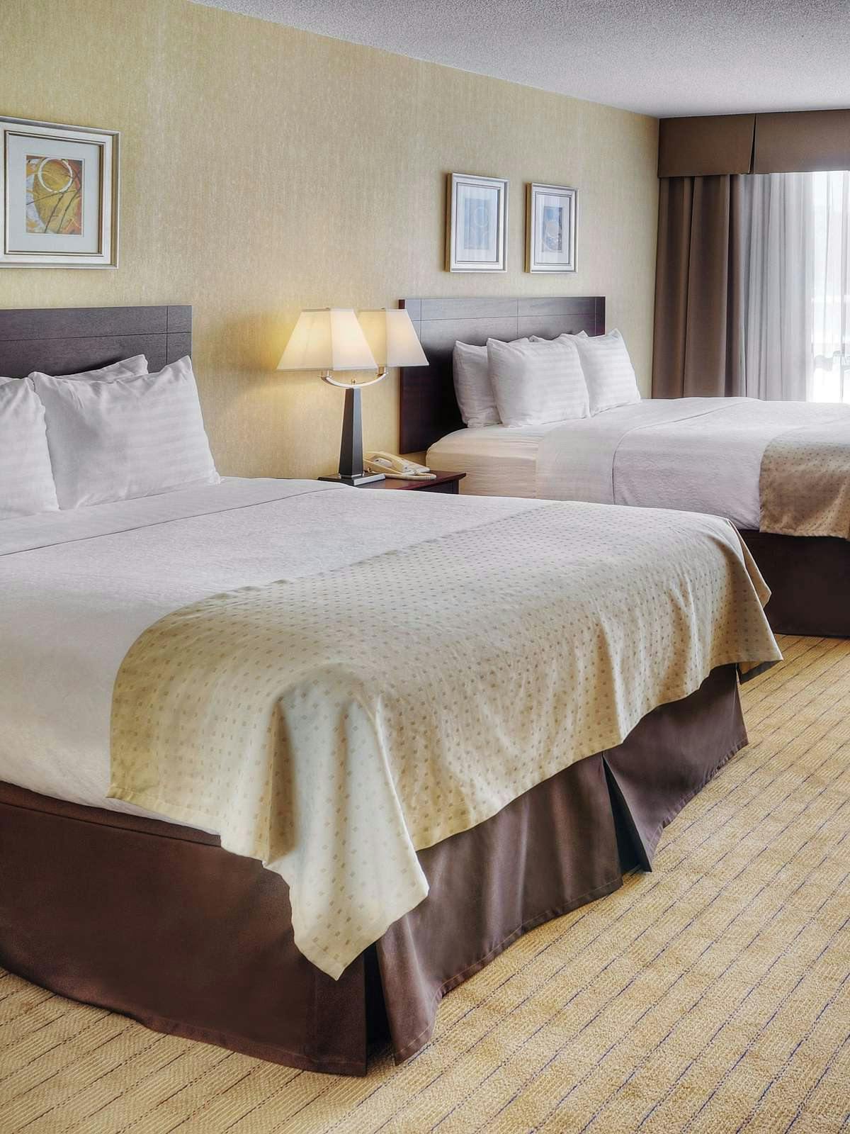 Hotel Holiday Inn Toronto Airport East photo 1