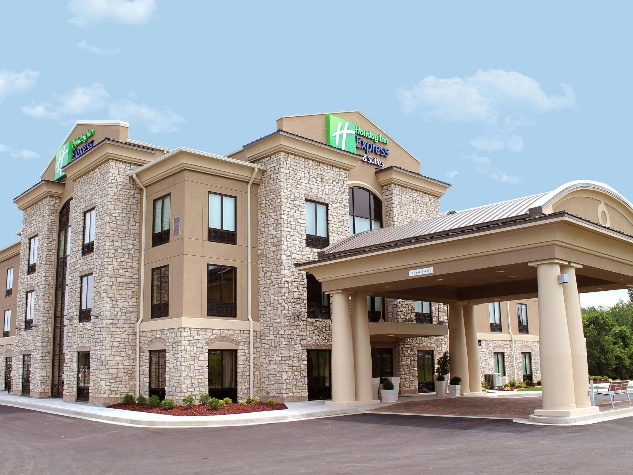 Holiday Inn Express Hotel & Suites Paducah West