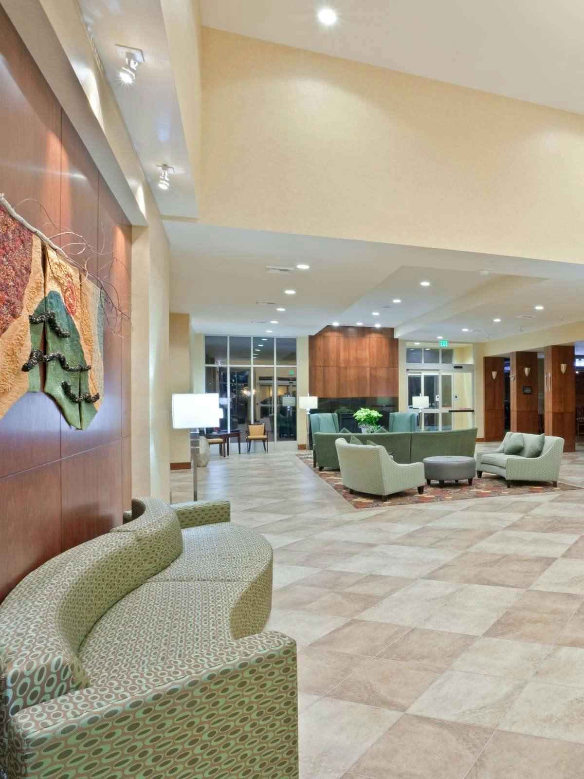 Hotel Holiday Inn Yakima photo 3